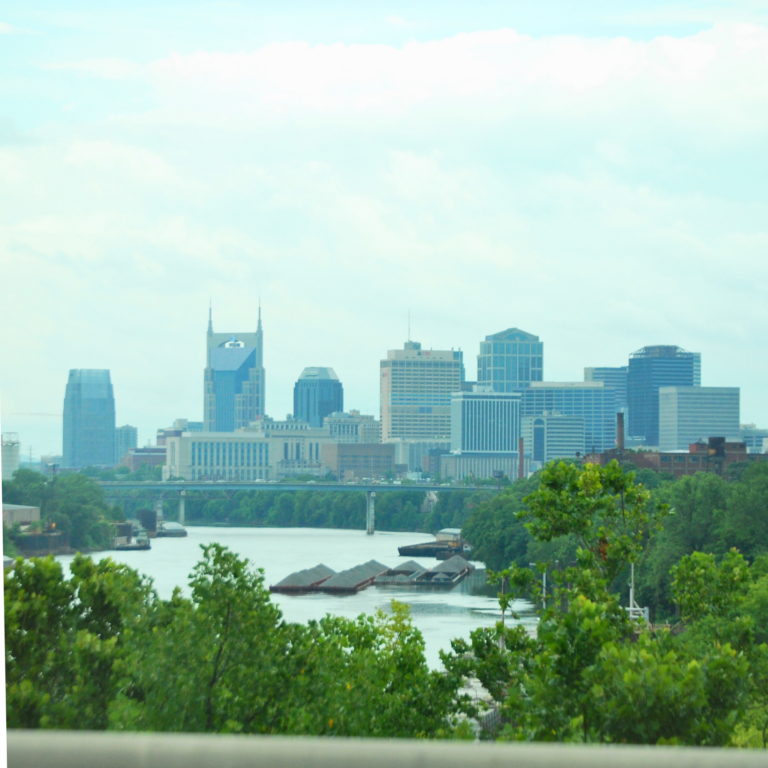 A Slow & Simple Couple’s Getaway to Nashville