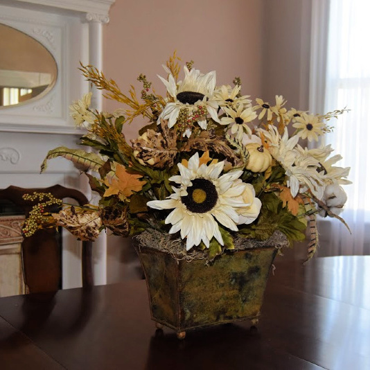 Thrifty Thursday: DIY Fall Wreath and Floral Arrangement